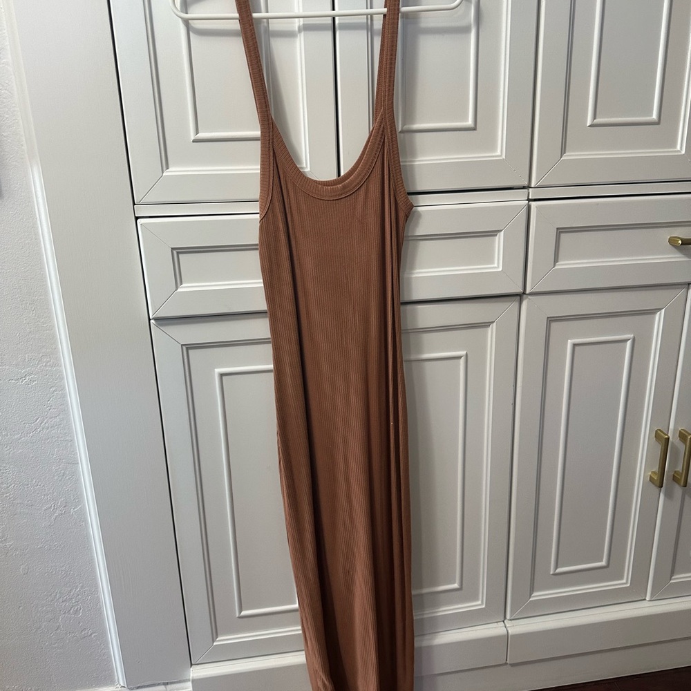 Rose Ribbed Maxi Dress